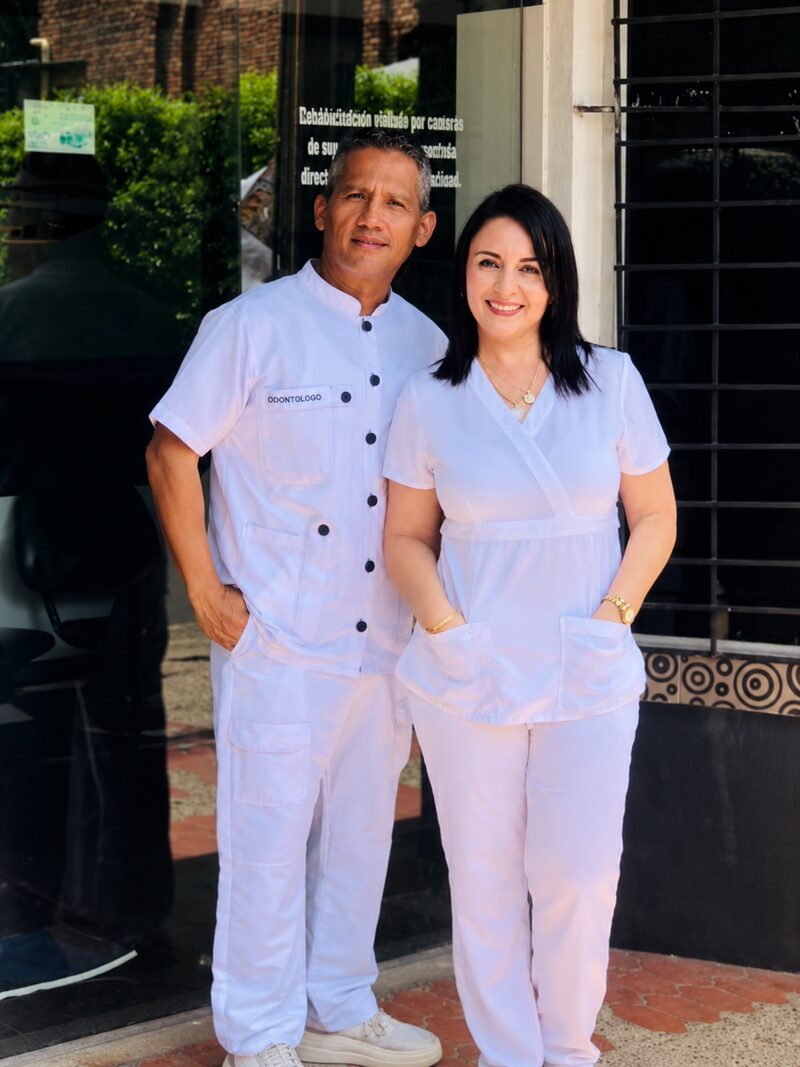 Dr. Carlos López y Dra. Lina Pérez, equipo de SOI RX